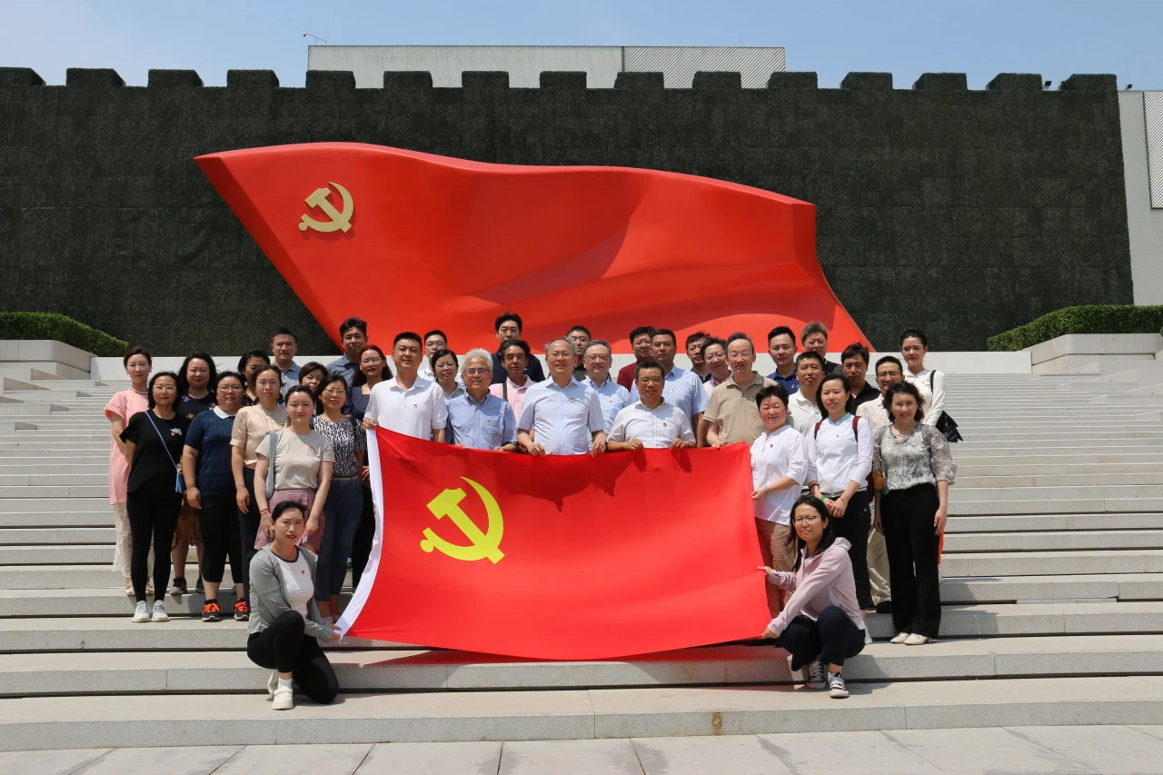 6t������չ��ף�й�����������103�������⵳���˶�